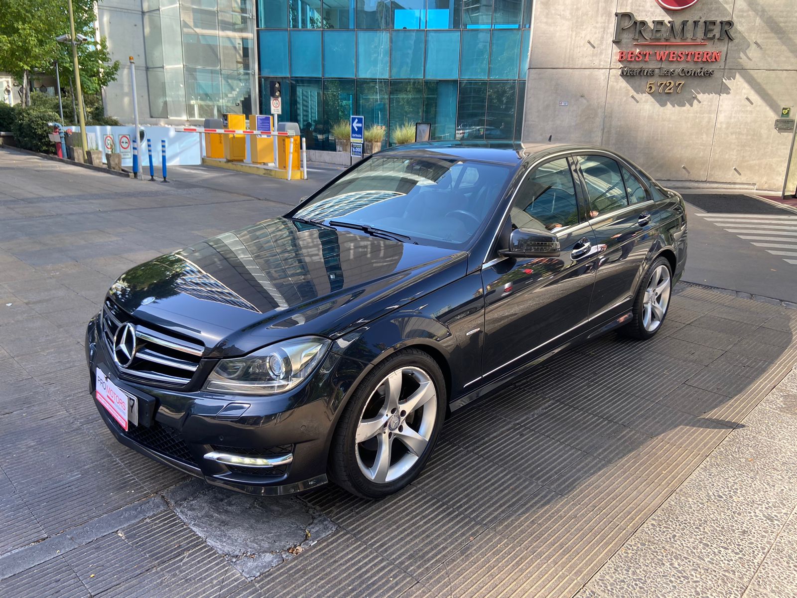 2015 Mercedes Benz C250 70.000 Kms Maximo Equipo