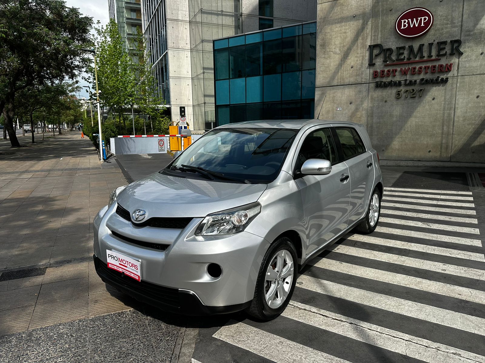 2014 Toyota Urban Cruiser 1.3 LEI Mecanico 7 Airbags Full